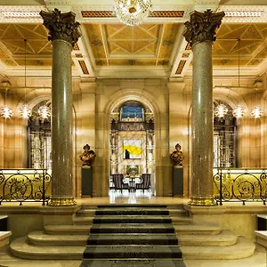 Hilton Opera 4* פריז