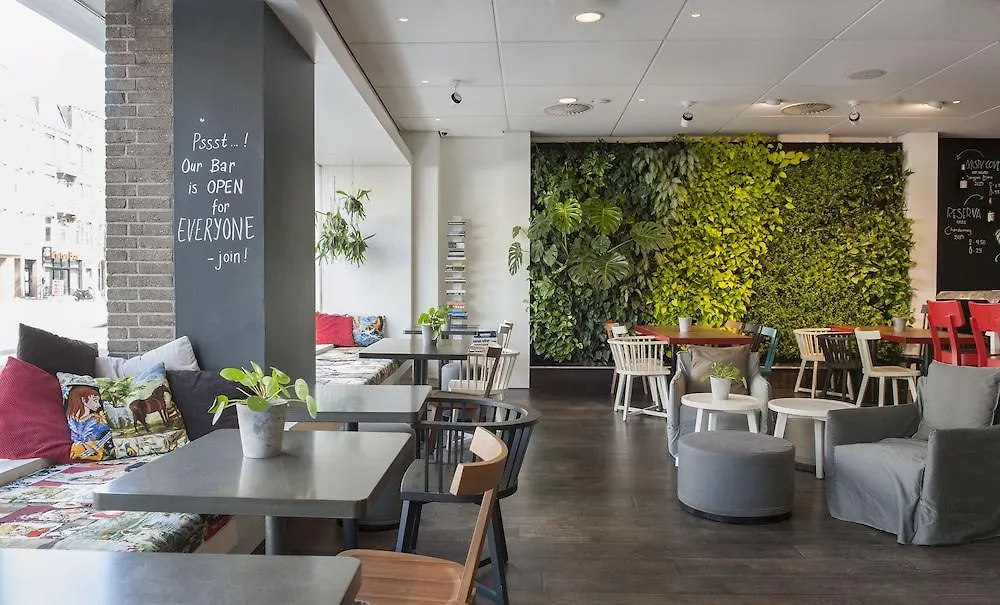 Conscious Hotel Vondelpark Амстердам